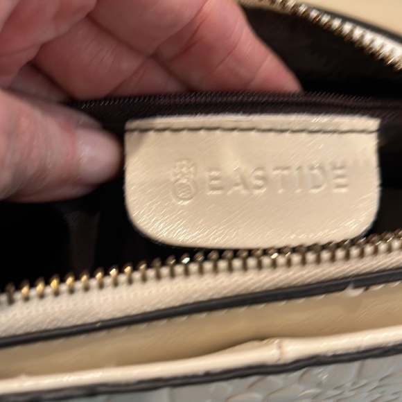 Eastide leather handbag with removable scarf - Picture 4 of 12